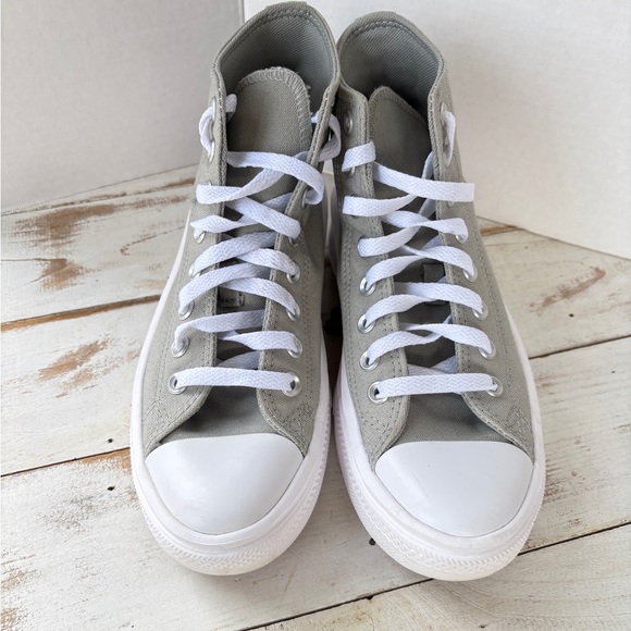 CONVERSE Women's Chuck Taylor All Star Move Hi Platform Sneakers sage 7.5 NWOT - Picture 4 of 16